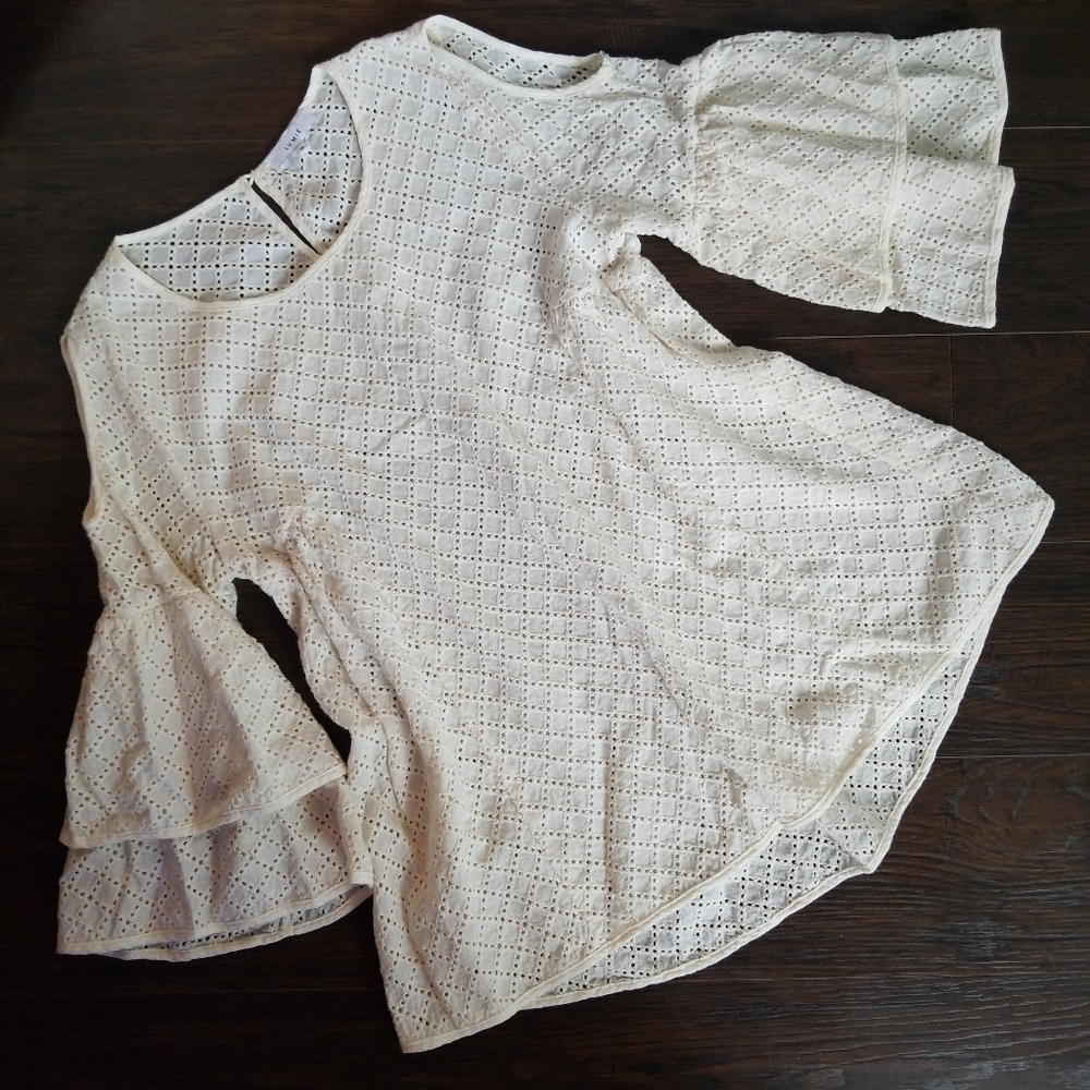 Lumie Cream Colored Eyelet Top With Ruffled Sleeve